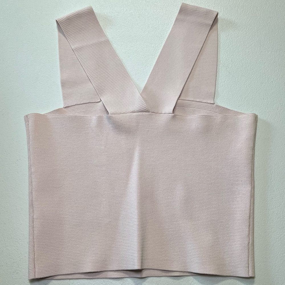 A.L.C. Lia Nude/Pink Cropped Stretch Knit Top Size Medium - Picture 5 of 8
